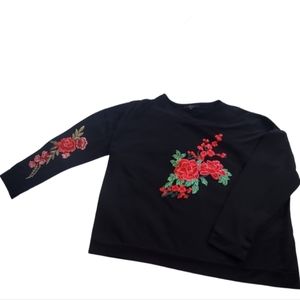 Floral embroidery top - Black 2X